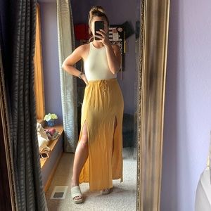 Forever 21 Mustard Maxi Skirt